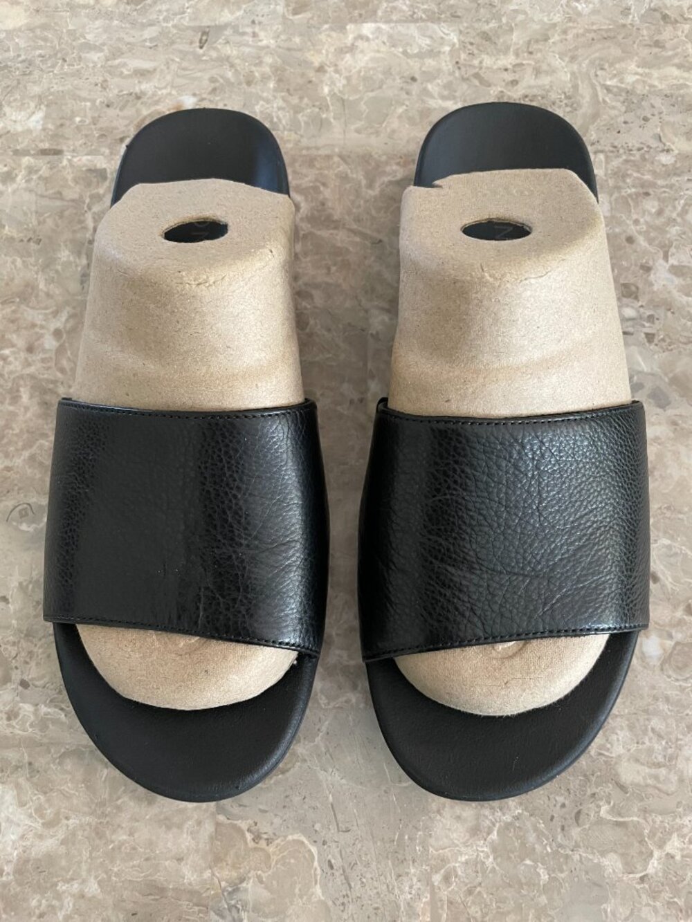 Vionic Leather Slides / Sandals, size: 8, color: black - Picture 2 of 8
